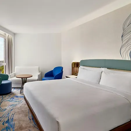 Le Méridien Arc De Triomphe Hotel 4*