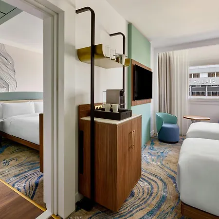 Hotel Le Méridien Arc De Triomphe 4*