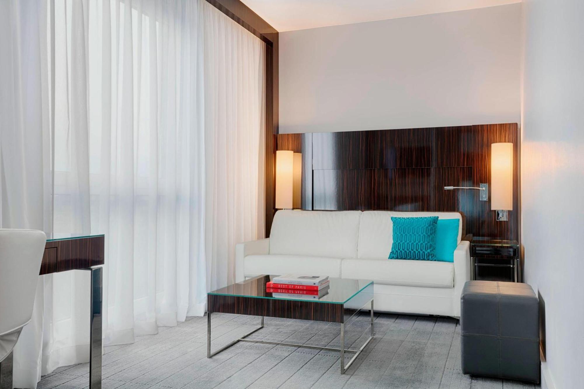 Le Meridien Arc De Triomphe 4*