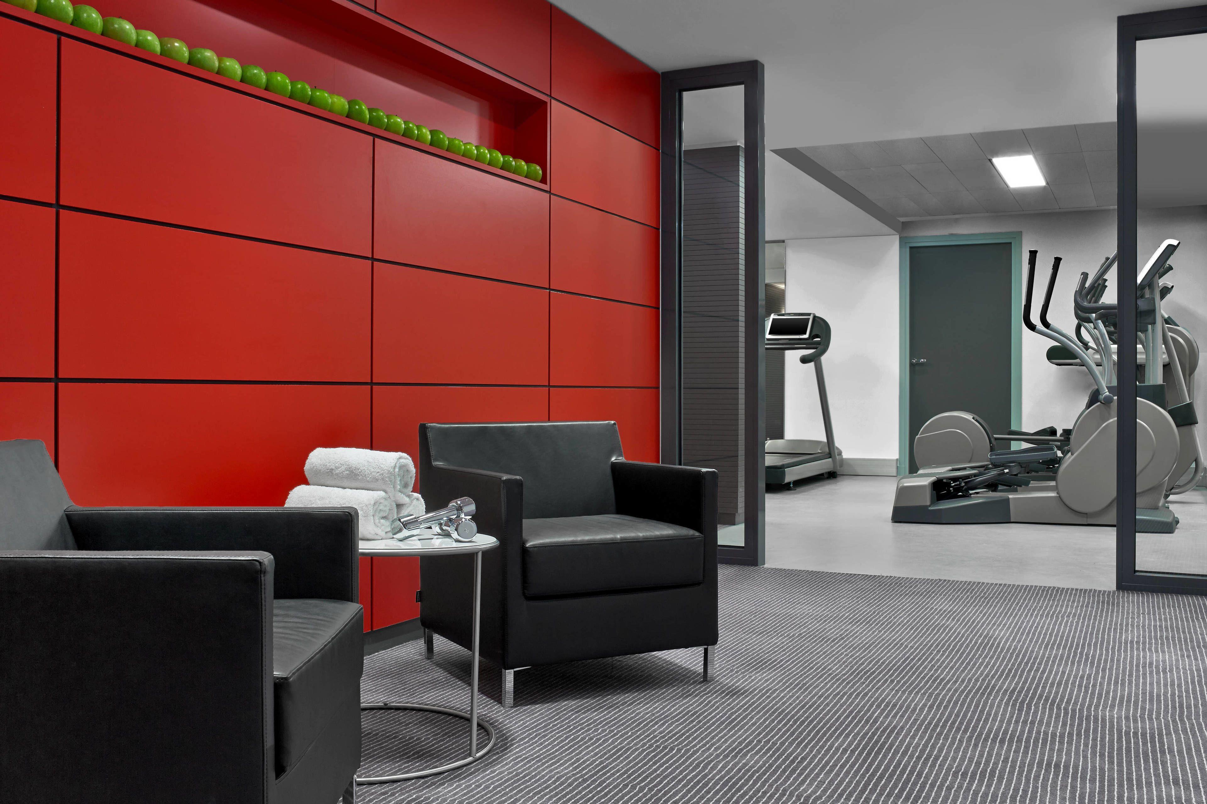 Hotel Le Meridien Arc De Triomphe 4*