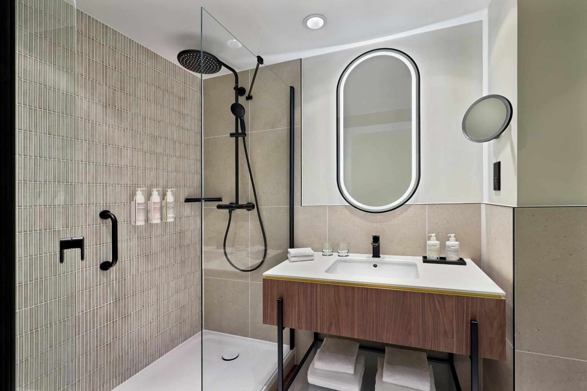 Le Meridien Arc De Triomphe 4* Paris