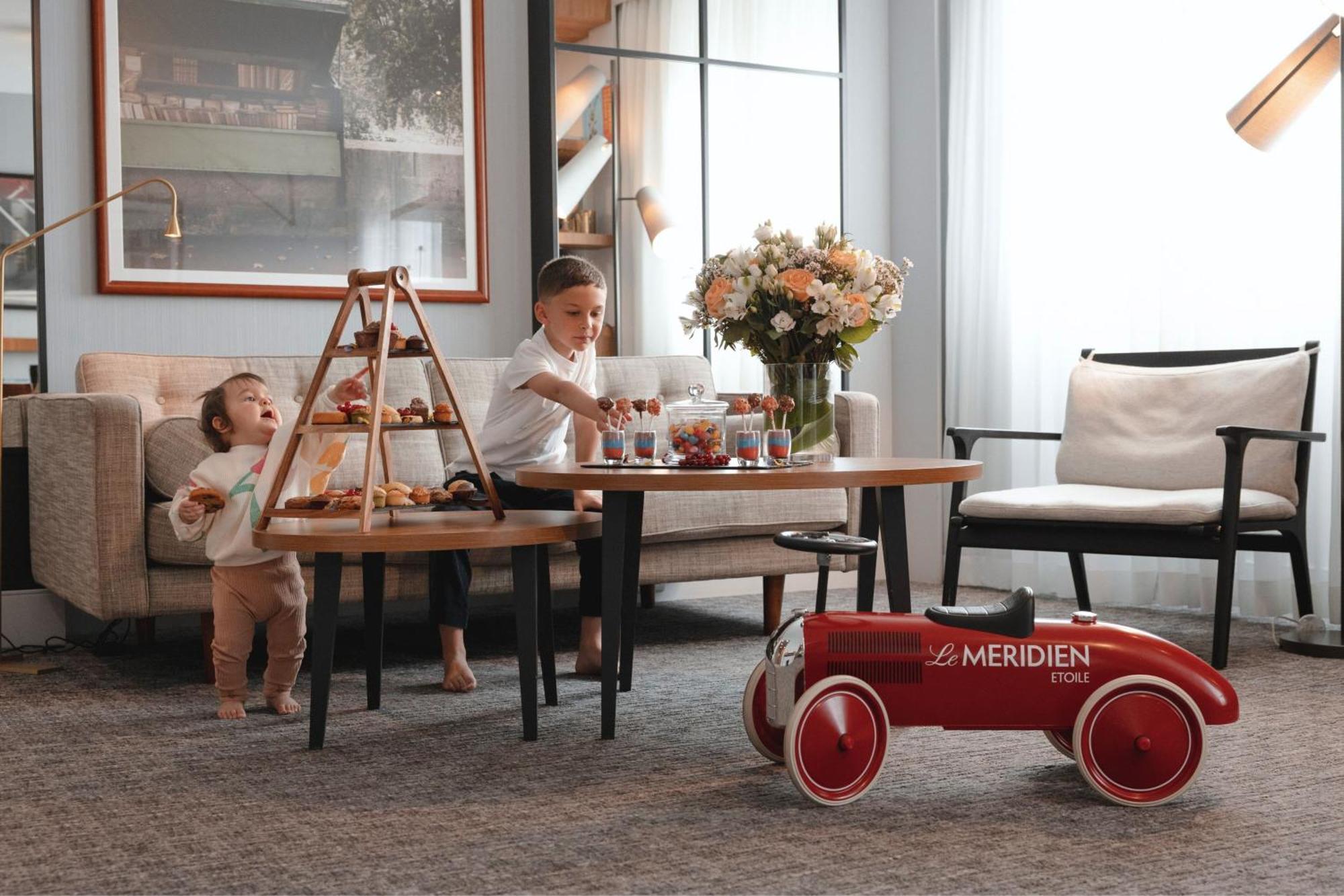 Le Méridien Arc De Triomphe Hotel 4*