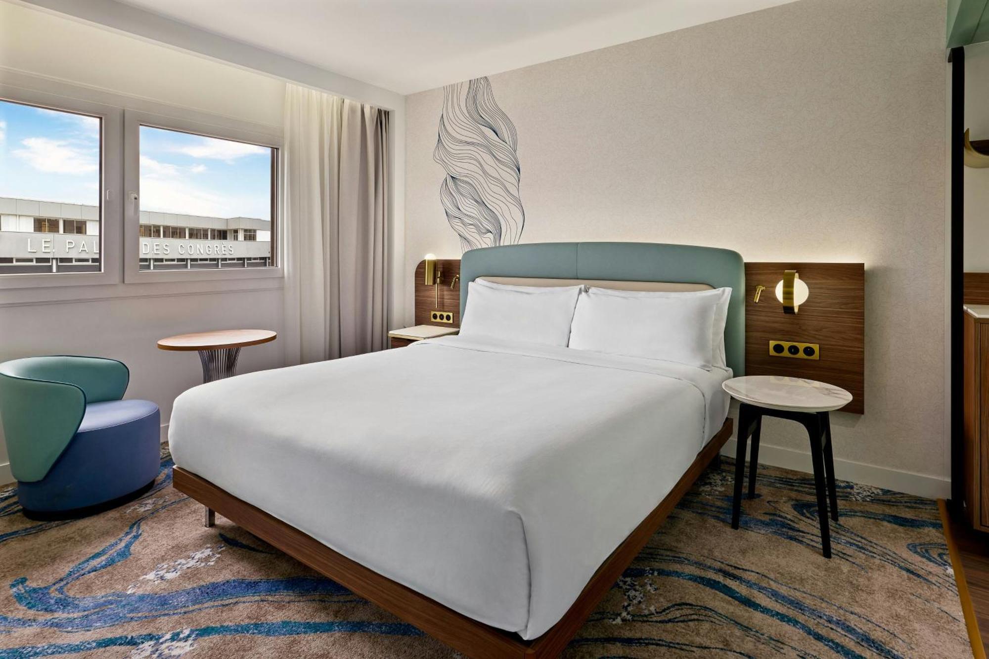 Le Méridien Arc De Triomphe Hotel